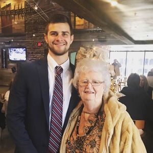 Meet your Posher, Cameron